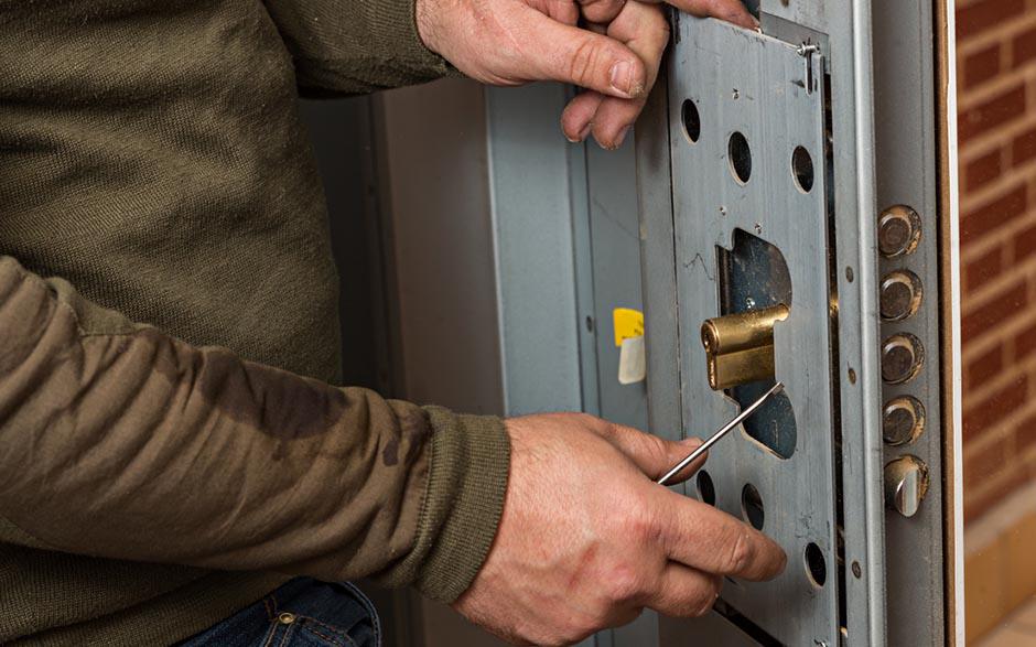  prix ouverture porte serrurier Châtenay-Malabry